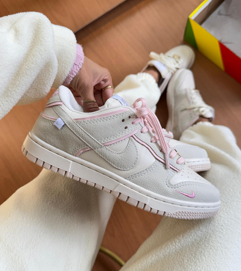 TÊNIS NIKE DUNK LOW SB / Collab By 02 - Pink Smoke