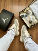 Tênis Nike Air Jordan Clássico OG - Simple Beige