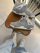 Tênis Nike Air Jordan 4 Retrô - Off Cinza
