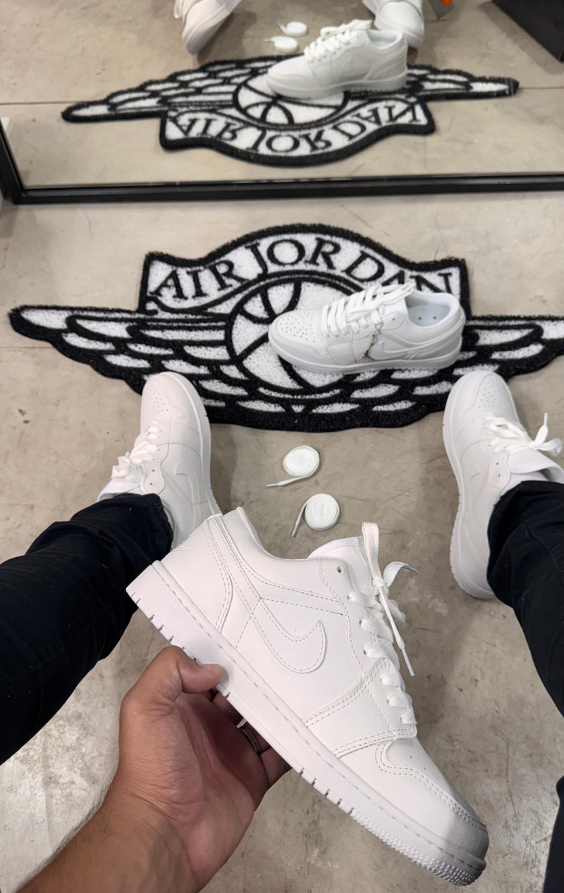 Tênis Nike Air Jordan 1 Low - Branco