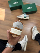 TÊNIS LACOSTE Tenning 1933 - Off / Marrom