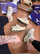 TÊNIS MIZUNO WAVE BETA 2 - Bege