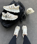 TÊNIS ON CLOUD SURFER MAX - Off White