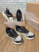 TÊNIS ON CLOUD HORIZON - Cinza/Preto