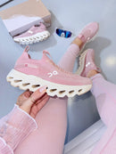 TÊNIS ON CLOUD RUNNING - Rosa