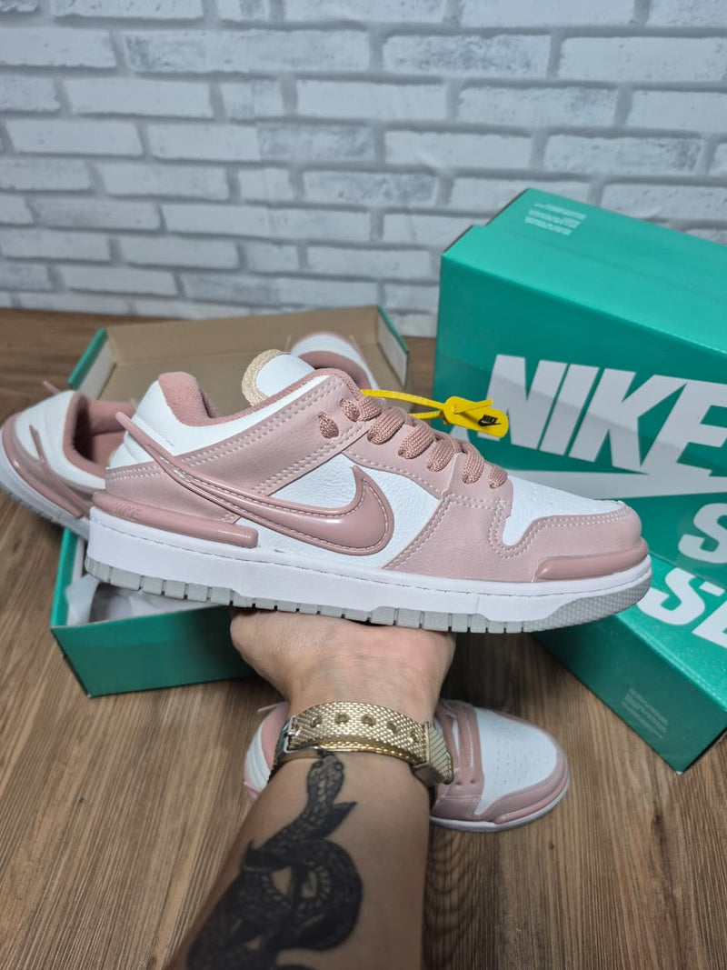 TÊNIS NIKE DUNK LOW SB – Twist Branco & Rosa