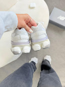 Tênis New Balance 9060 (Prime Couro) - Cinza e Branco