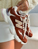 Tênis New Balance 9060 (Prime Couro) - Terracota