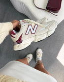 Tênis New Balance 9060 (1:1 Sintético) - Off Bordô