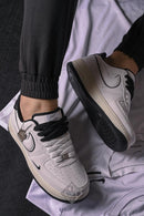 Tênis Nike Air Force 1 Dumond - Branco/Preto
